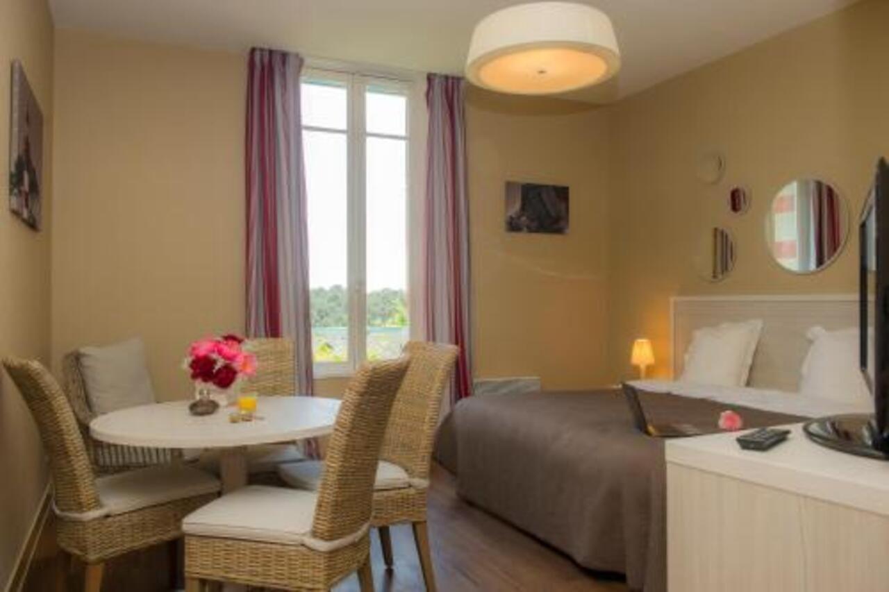 ארסשון Residence De Tourisme Vacances Bleues Villa Regina מראה חיצוני תמונה