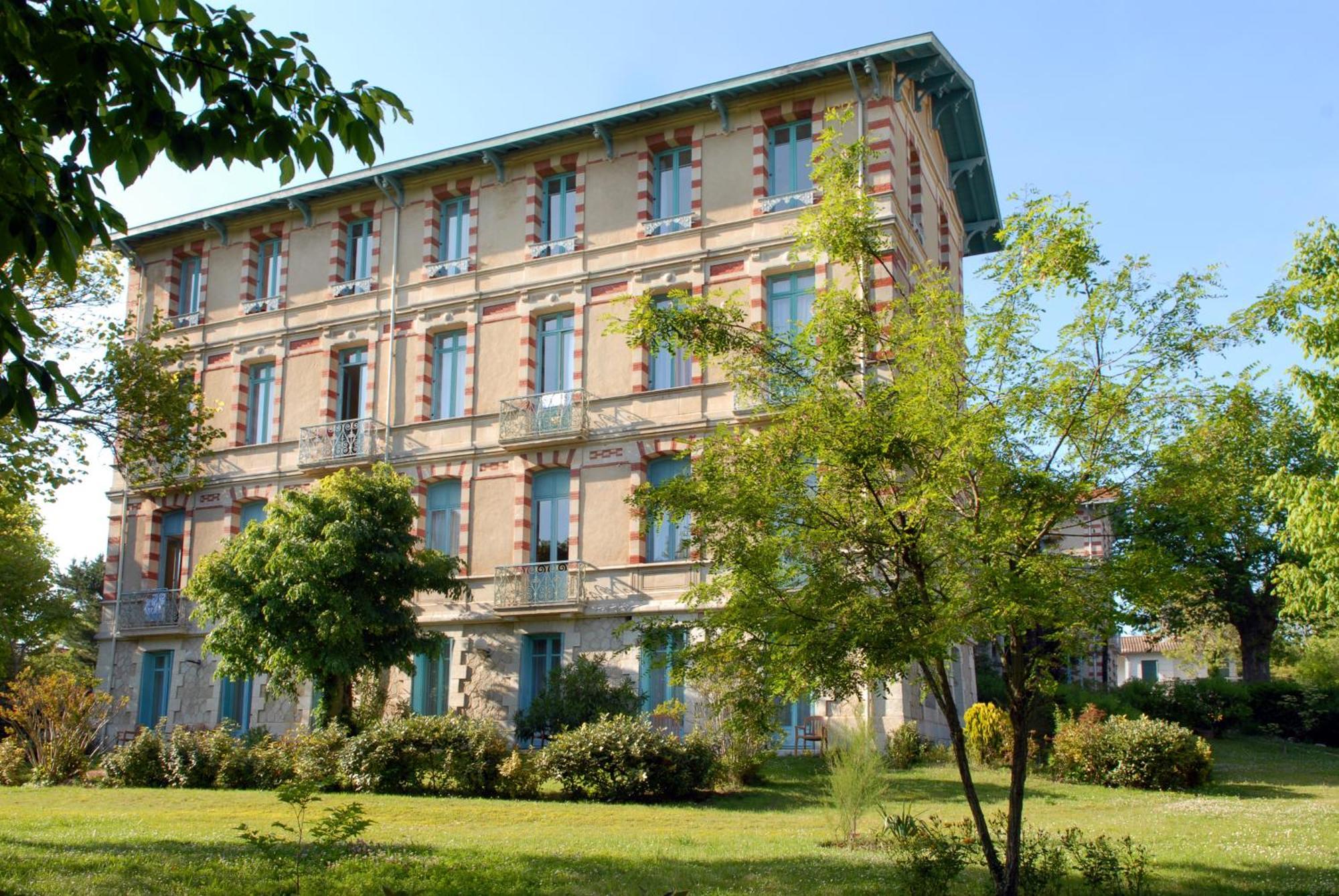 ארסשון Residence De Tourisme Vacances Bleues Villa Regina מראה חיצוני תמונה